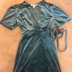 Billabong Velvet Wrap Around Dress